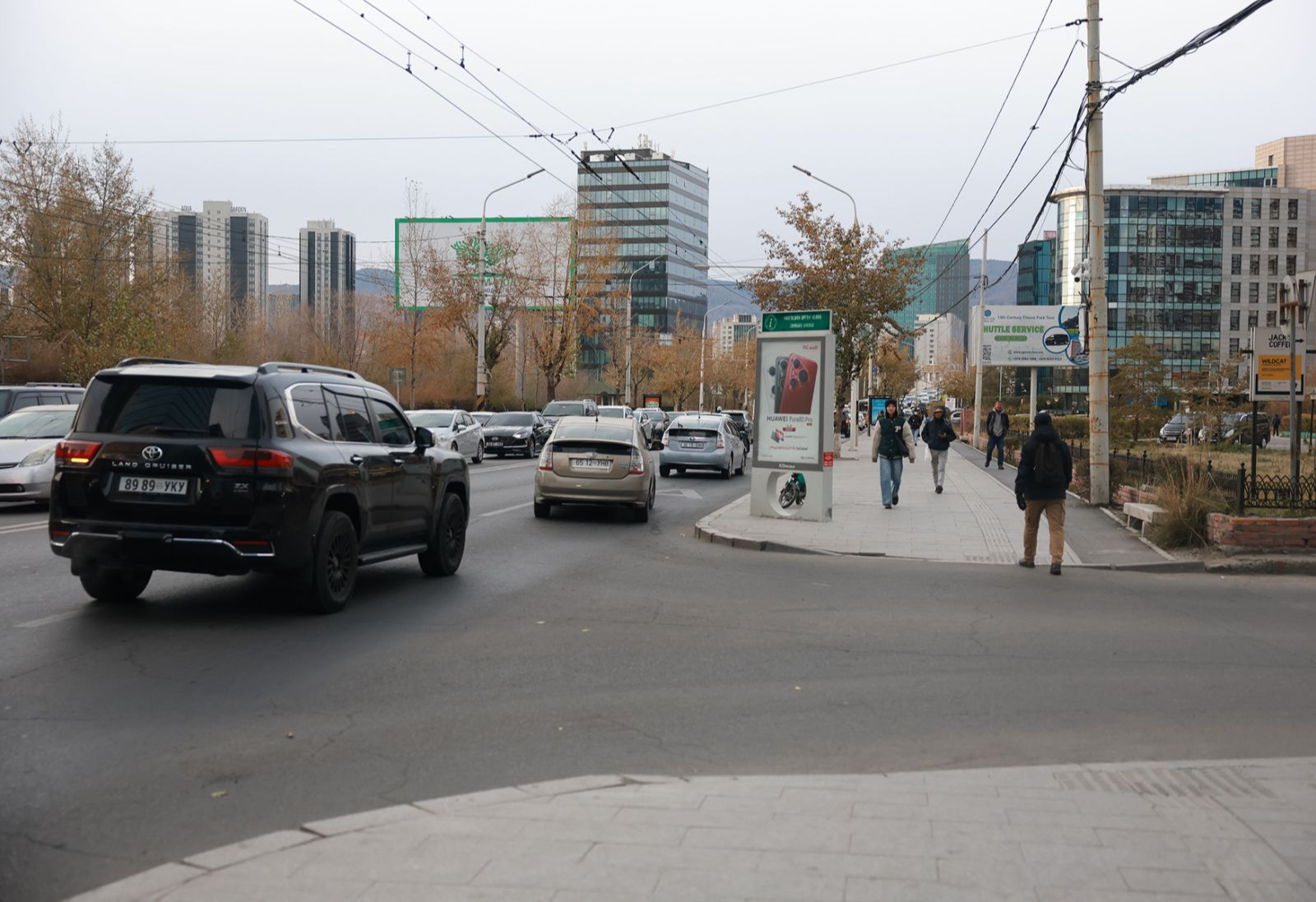 МОНГОЛЫН ХҮҮХДИЙН ОРДНЫ БАРУУН ХОЙД УУЛЗВАРТ ЯВГАН ХҮНИЙ ГАРЦ НЭМЭГДҮҮЛЭХЭЭР СУДАЛЖ БАЙНА
